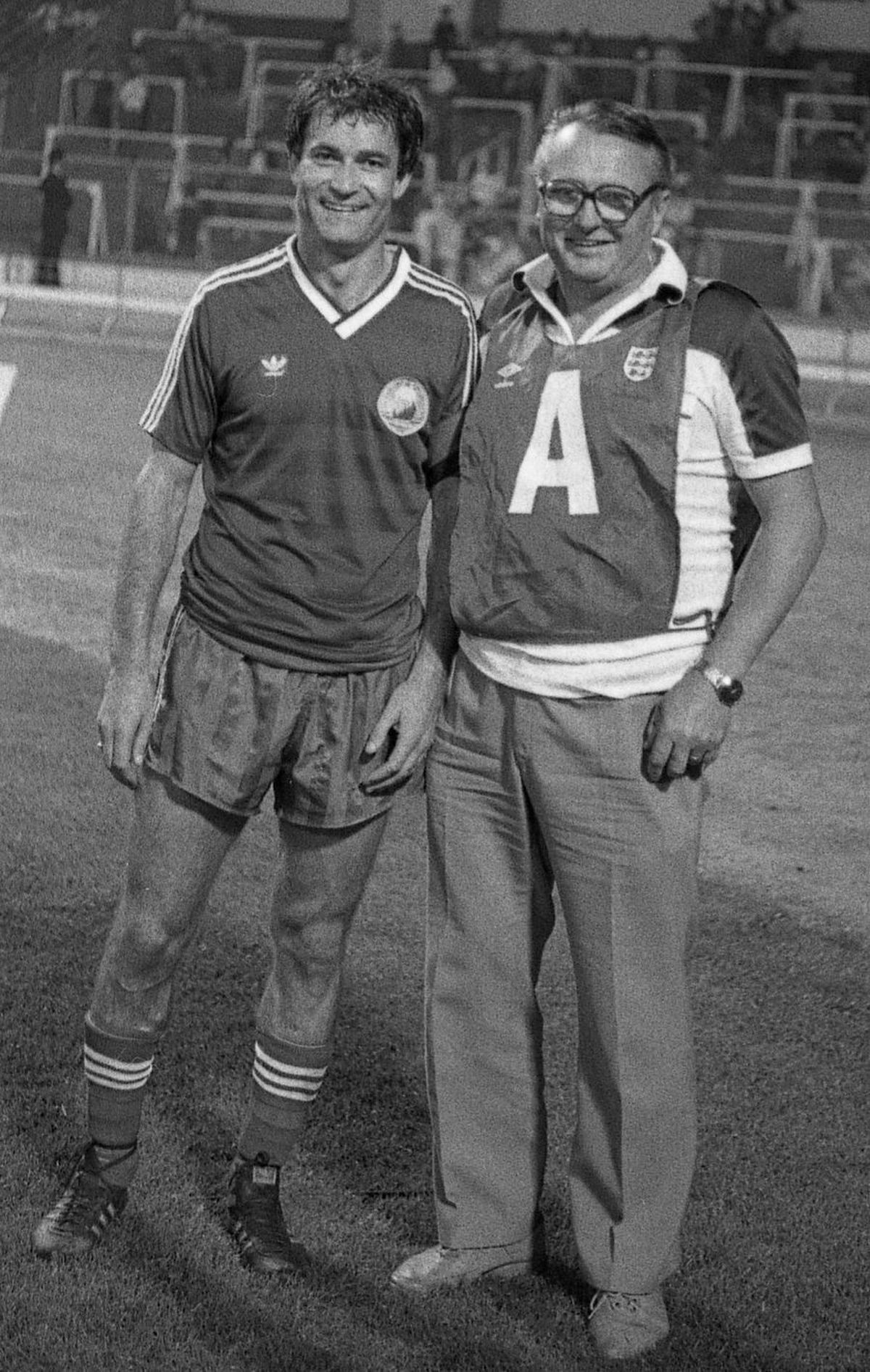 RETRO GSP. 35 de ani de când Lucescu remiza pe Wembley cu trei jucători de la Corvinul, locul 8 în campionat, și cu numai doi de la campioana Steaua