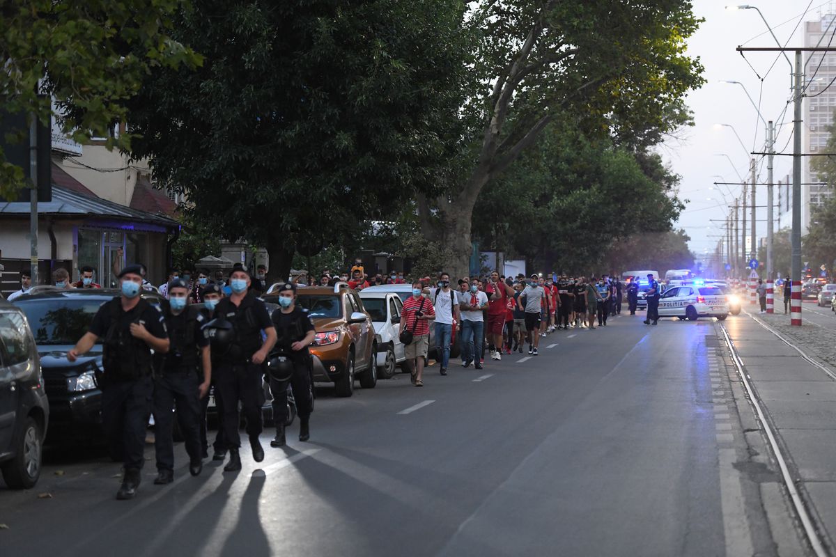 DINAMO - FC BOTOȘANI 1-1. Cosmin Contra sare la gâtul lui Marius Avram: „A fost un arbitraj șmecheresc!” » Veste uriașă pentru jucători