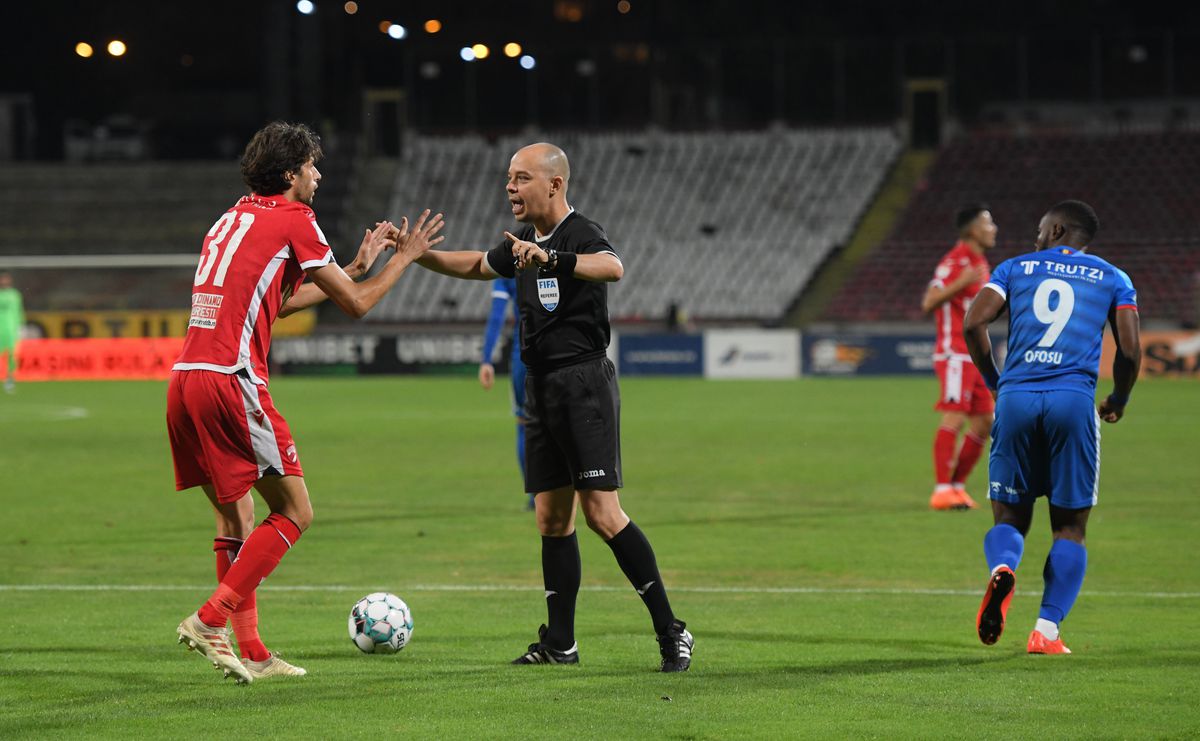 EXCLUSIV Dinamo a încercat să ia doi jucători de la Viitorul, dar răspunsul lui Hagi „l-a speriat” pe Cortacero