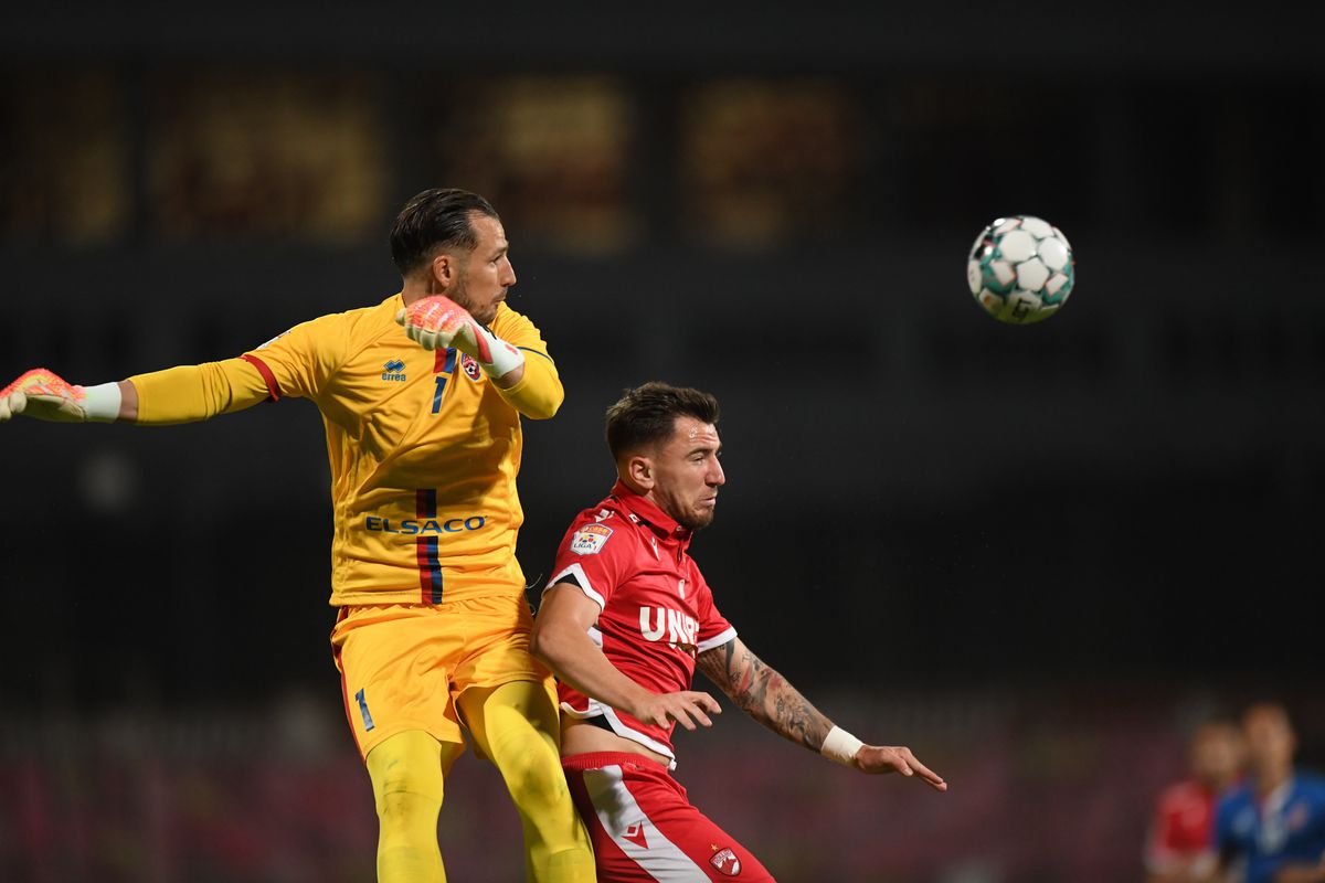 Fierbe vestiarul la Dinamo: jucătorii și Contra, duși cu vorba de Pablo Cortacero! Ce a promis din nou spaniolul