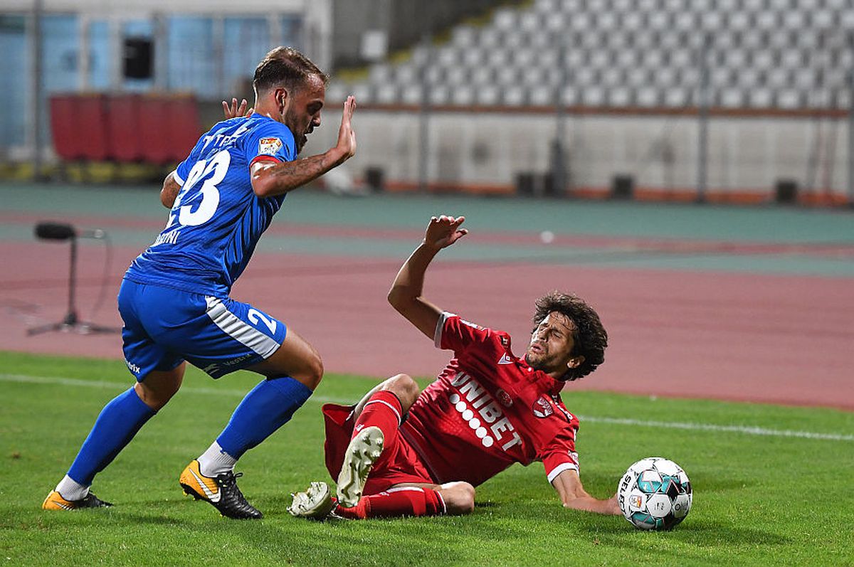 DINAMO - FC BOTOȘANI. VIDEO + FOTO Gol de poveste marcat de Borja Valle! A înscris de la 55 de metri