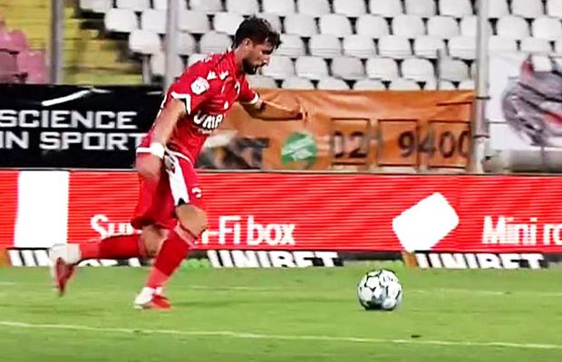 Dinamo a dat lovitura: „Seamănă cu Wesley, a dat extraordinar, fără boltă! Nu a greșit nimic”