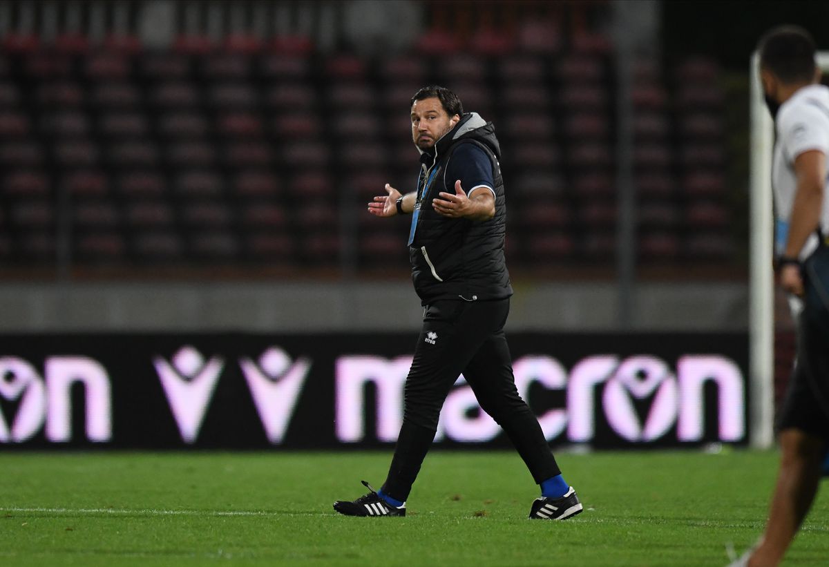 EXCLUSIV Prima ofertă pentru jucătorul de care Contra vrea să scape de la Dinamo: „Într-un an pleacă într-un campionat tare”