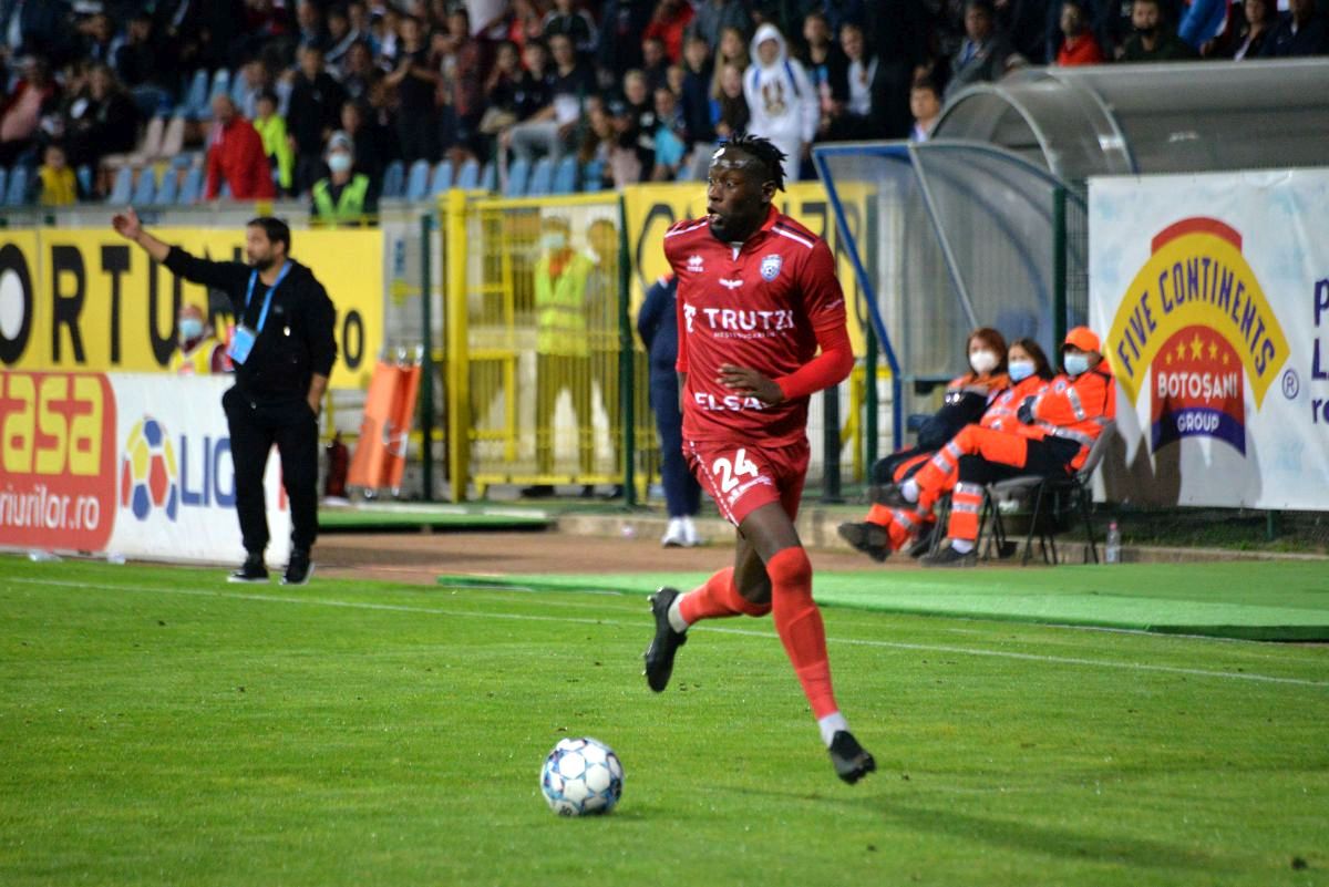 FC Botoșani - CFR Cluj 1-0 » Primul meci cu Dan Petrescu pe bancă în acest sezon, primul eșec pentru campioană