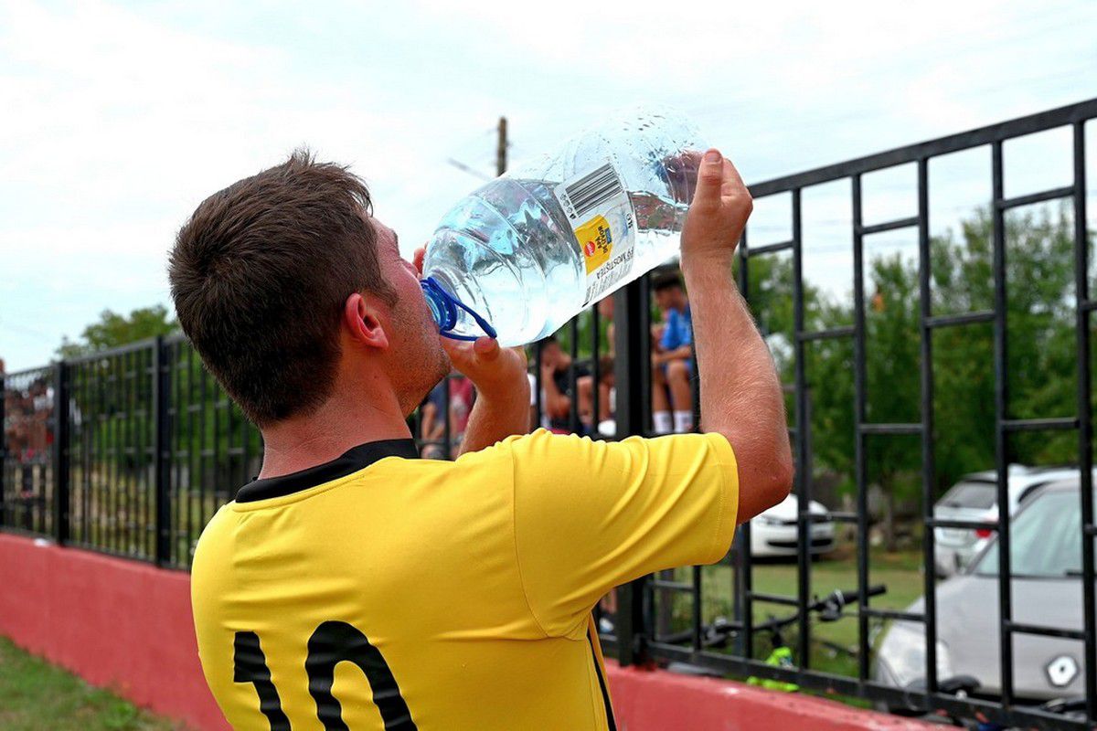 Despre fotbal, criză economică și educație sexuală la Orbeasca - Botoroaga: „Nu mi-e frică de niciun război!” + „Noi ținem și cu Steaua, și cu FCSB”