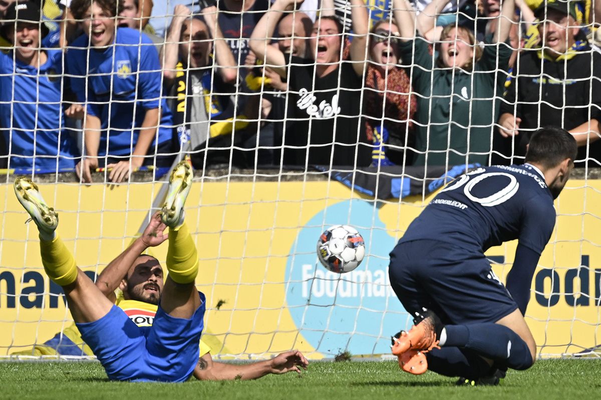 Westerlo - Anderlecht, 2-1 // 11/09/2022