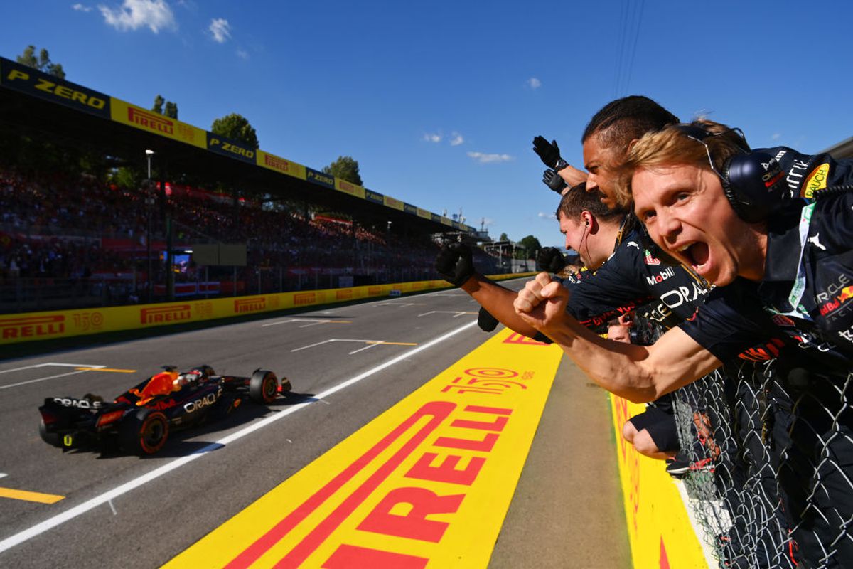 Max Verstappen se impune la Monza, după un week-end haotic » Încă o revenire de senzație a campionului mondial!