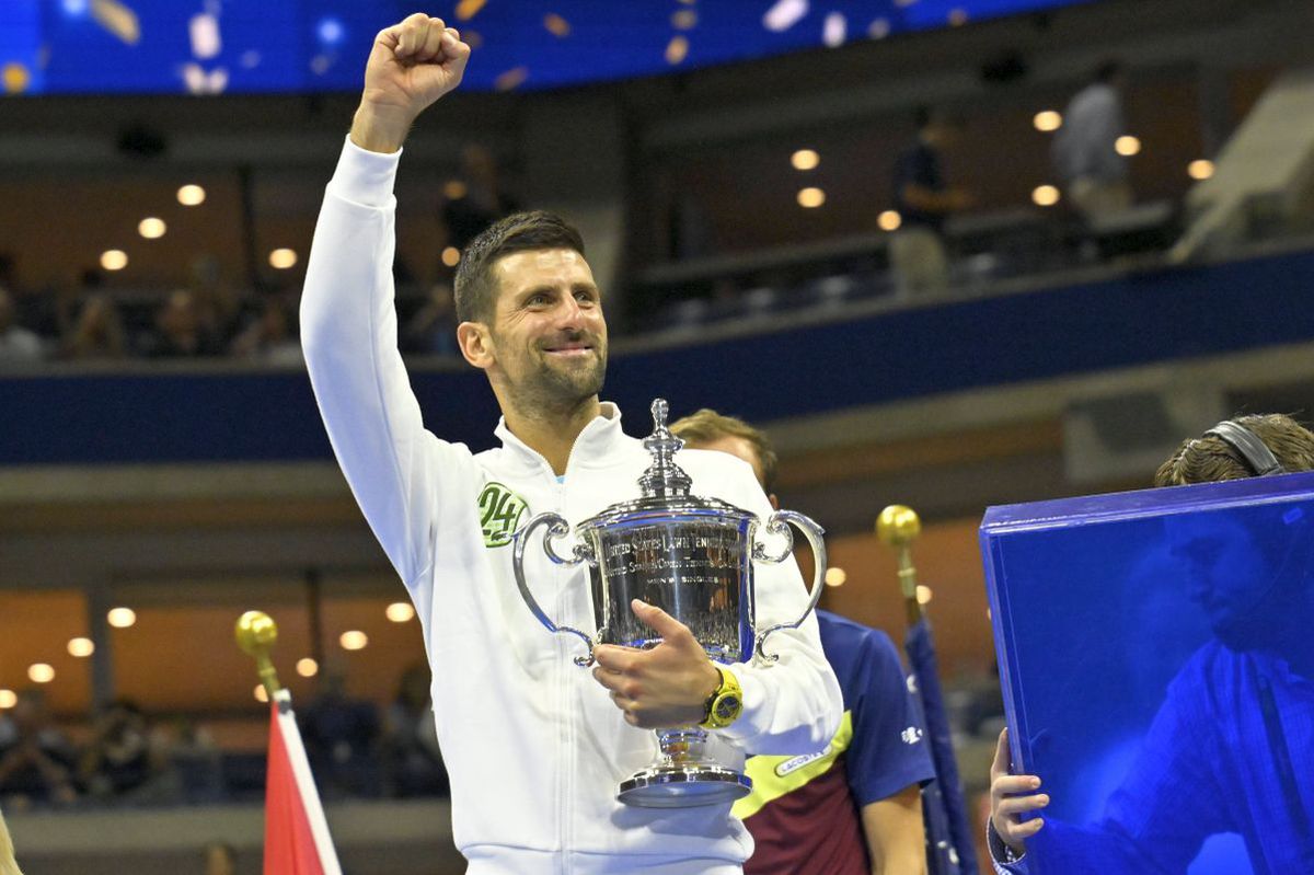 „Ce mai cauți aici?” » Daniil Medvedev a pierdut finala de la US Open, dar a cucerit publicul cu discursul său. Ce a spus despre Djokovic