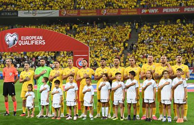 Antrenorul din Superliga, discurs în antiteză cu cel al foștilor internaționali: „Trebuie să fim cu toții alături de echipa națională. Eu cred că Edi face o treabă foarte bună”