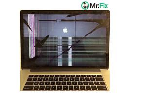 Reparație ecran Macbook Pro - înlocuirea matricei, sticlei sau întregului afișaj