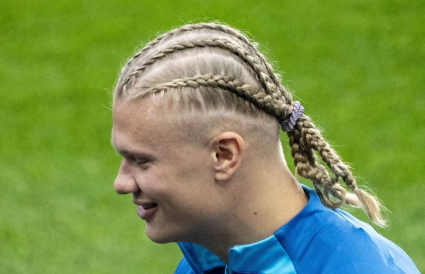 A văzut la Pușcaș? :) Cu ce look s-a afișat Haaland la antrenamentele Norvegiei