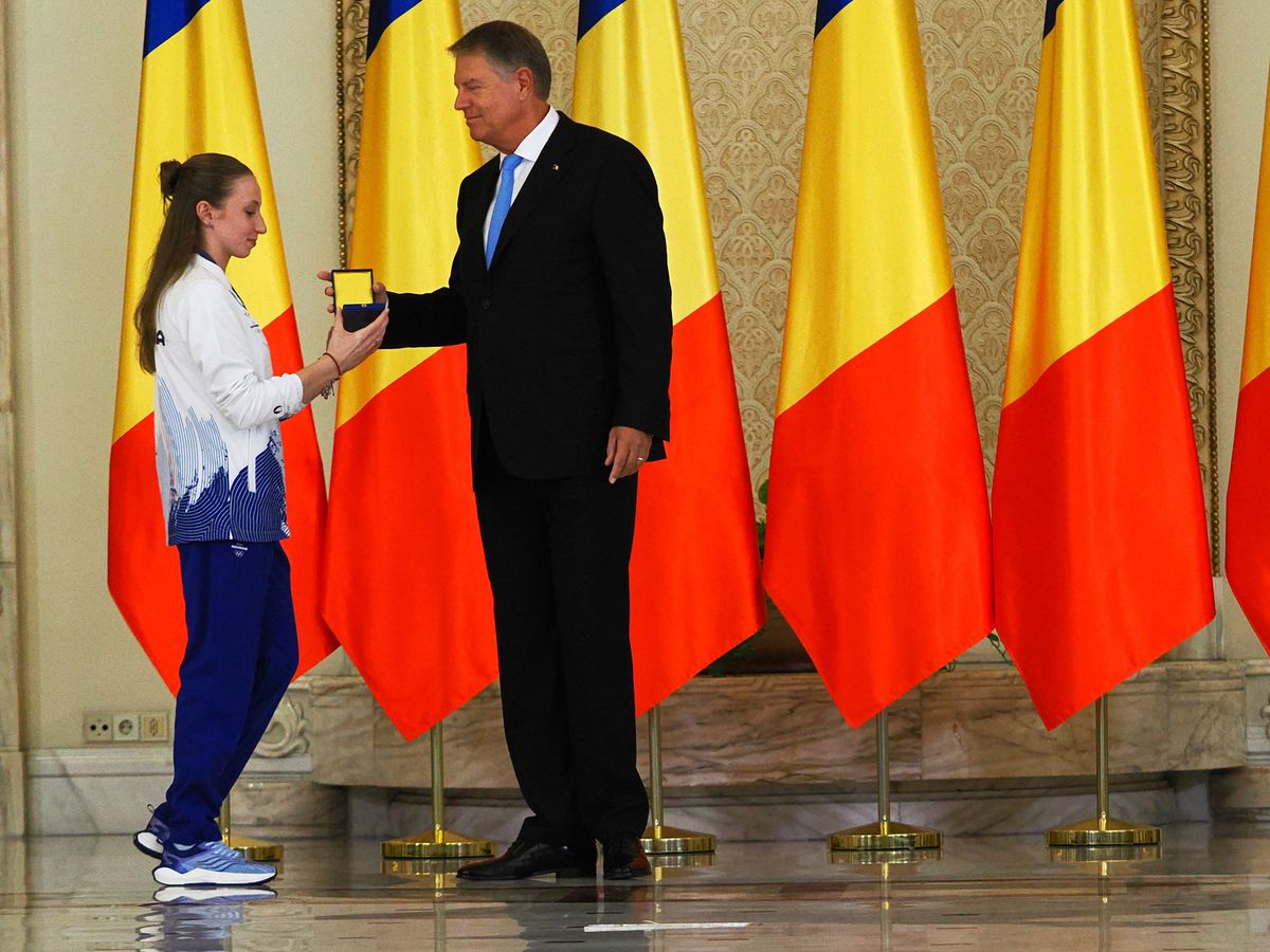 Iohannis i-a decorat pe sportivii de la Jocurile Olimpice