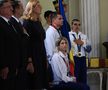 Alex Bologa, Mihaela Cambei și Camelia Ciripan la ceremonia de decorare FOTO Roxana Fleșeru