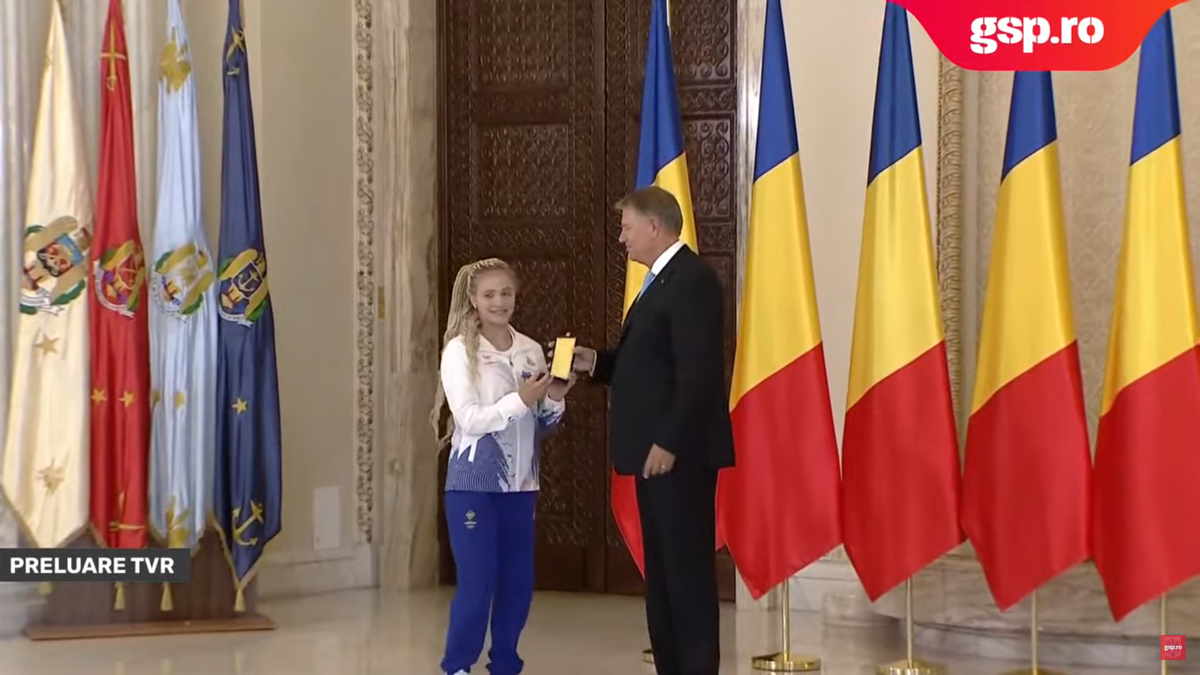 Sabrina Voinea, decorată de președintele Klaus Iohannis