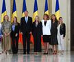 Camelia Voinea, Violeta Beclea, Simona Amânar, Nadia Comăneci, Doina Melinte,, Laura Badea și Alina Dumitru, medaliate la Jocurile Olimpice alături de președintele României FOTO Roxana Fleșeru