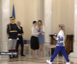 Sabrina Voinea, decorată de președintele Klaus Iohannis / Foto: TVR