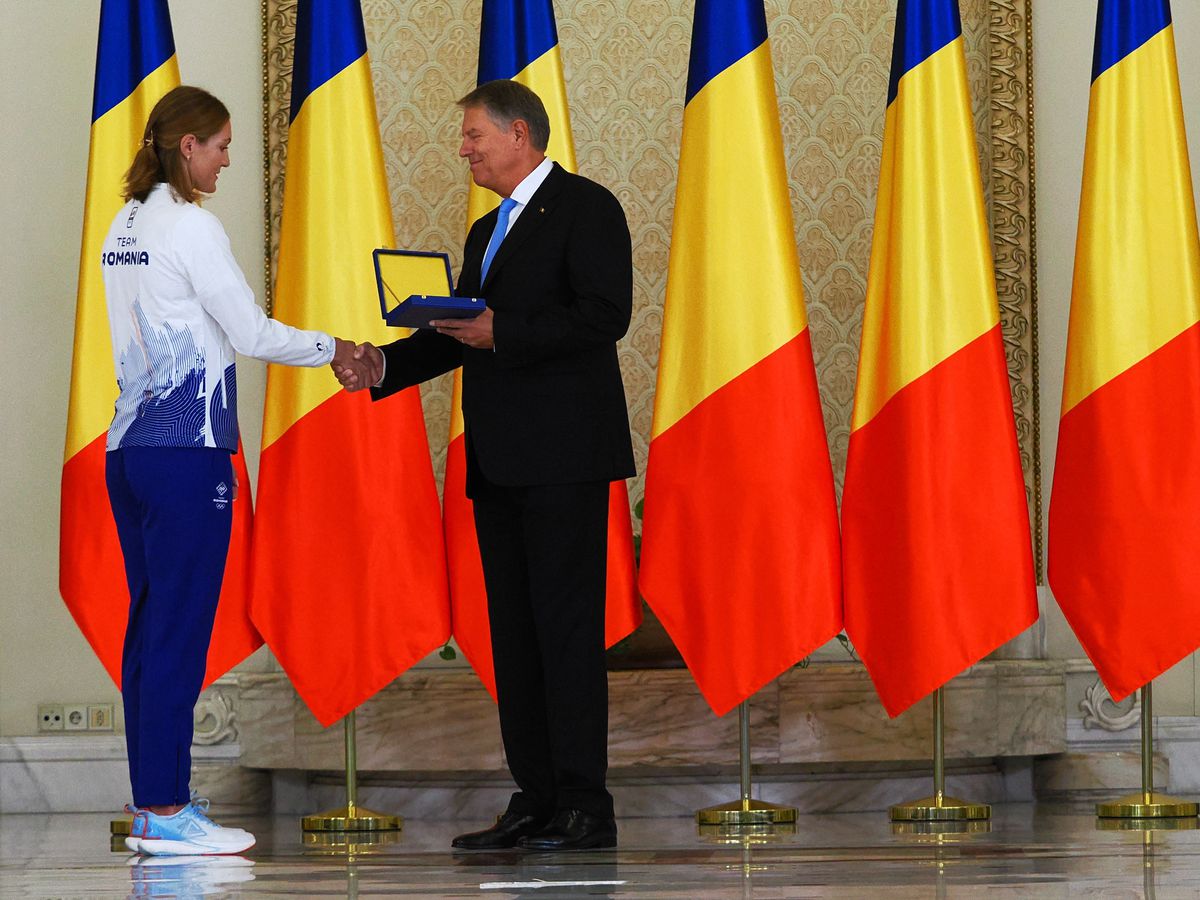 Iohannis i-a decorat pe sportivii de la Jocurile Olimpice