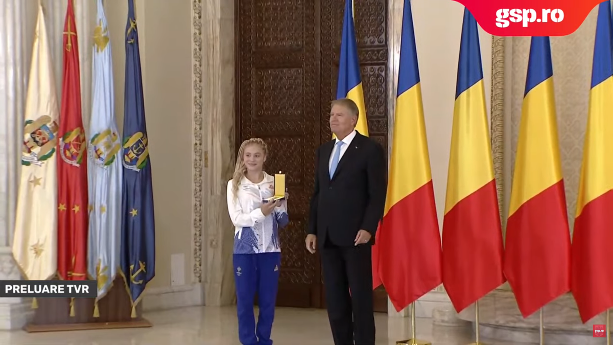 Sabrina Voinea, decorată de președintele Klaus Iohannis