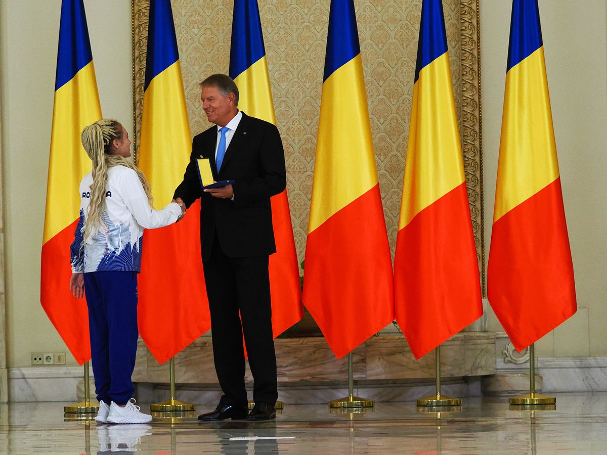 Sabrina Voinea, decorată de președintele Klaus Iohannis