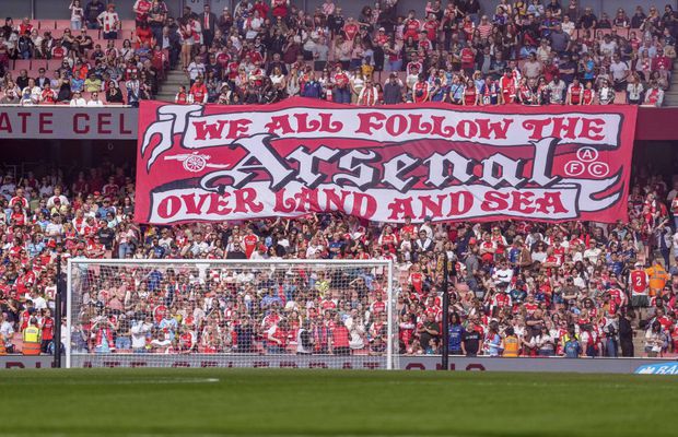 Decizie șocantă a unui judecător londonez » Rivalitățile fotbalistice între angajați „strică armonia la serviciu”!