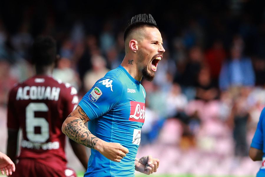 Marek Hamsik a devenit rapid idolul galeriei napoletane. Foto: Imago De la copilul dator la „Regele prosecco-ului” » Cum s-a reinventat Marek Hamsik după retragere