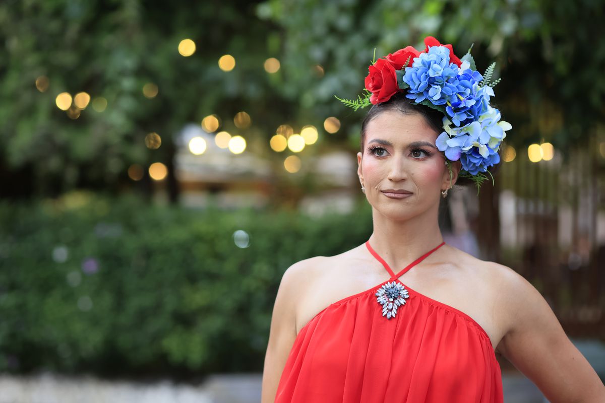 Simona Radiș și Sabrina Voinea, ravisante pe podiumul de la Bukarest Fashion Week: „Îmi dau lacrimile!” + Cu ce vedete s-au întâlnit în culise