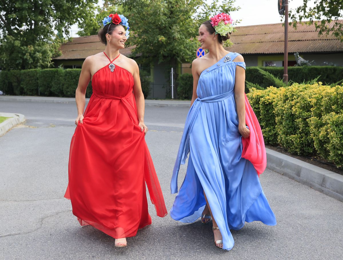 Fetele de aur Simona Radiș și Ancuța Bodnar, încântătoare pe podiumul de modă: „Prințesă!”