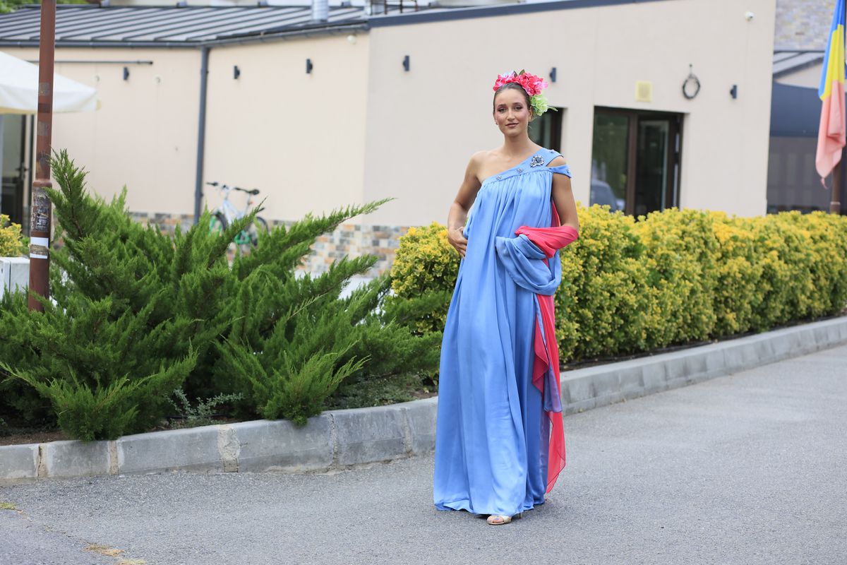 Fetele de aur Simona Radiș și Ancuța Bodnar, încântătoare pe podiumul de modă: „Prințesă!”