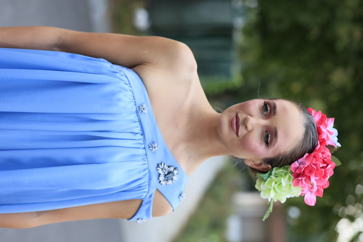 Simona Radiș și Sabrina Voinea, ravisante pe podiumul de la Bukarest Fashion Week: „Îmi dau lacrimile!” + Cu ce vedete s-au întâlnit în culise