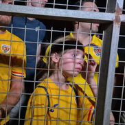 O fetiță, în lacrimi pentru că nu și-a putut întâlni idolii la Nicosia