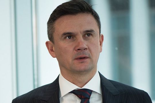 Cristi Balaj, 49 de ani, fost arbitru internațional, consideră că Răzvan Burleanu, președintele FRF, ar trebui să plece și el dacă-l va demite pe selecționerul Mirel Rădoi pentru ratarea calificării la Euro 2020.