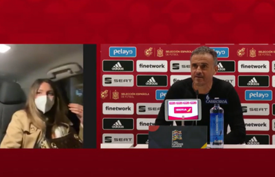 SPANIA - ELVEȚIA 1-0. Luis Enrique, show la conferință: „Las-o pe iubita ta să-mi pună întrebări!”