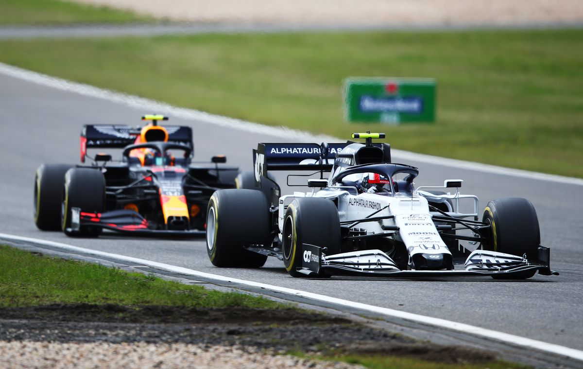 FOTO Lewis Hamilton a scris istorie: a câștigat Marele Premiu de la Eifel și a egalat recordul lui Michael Schumacher