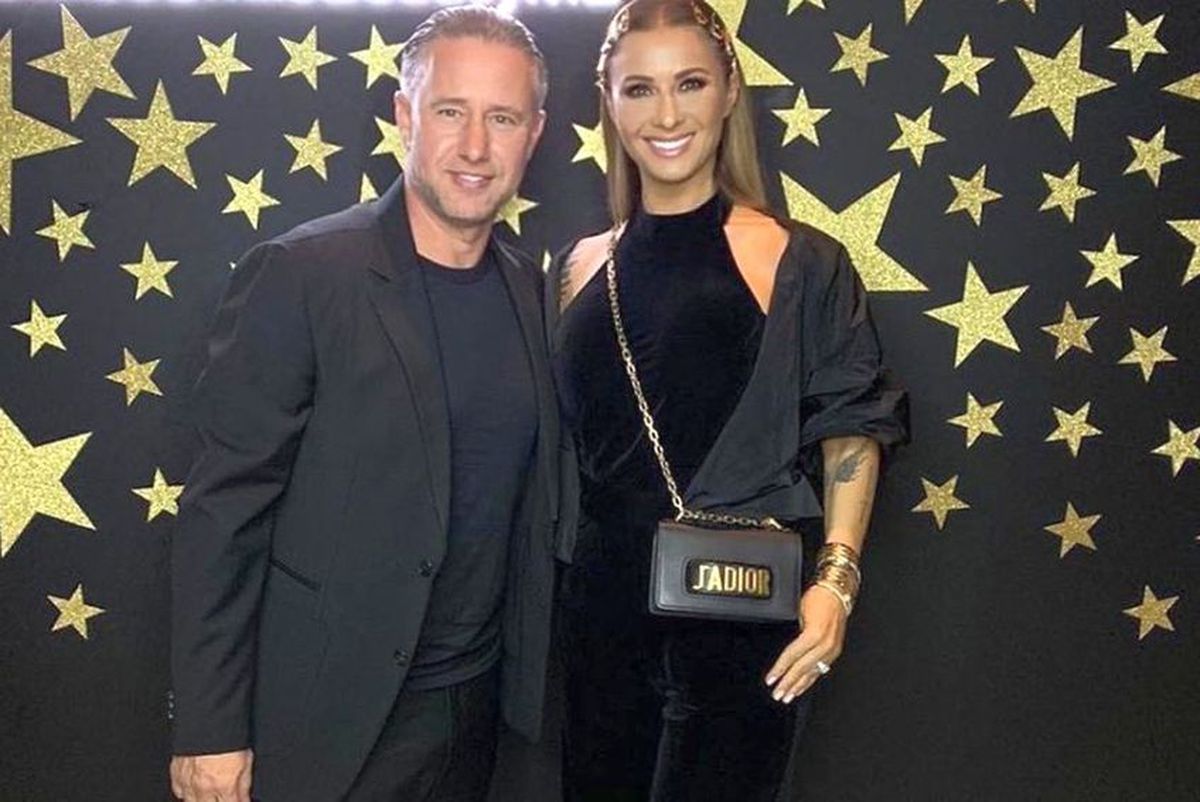 Laurențiu Reghecampf anunță: „Am depus actele pentru divorț” » Anamaria Prodan și fiul lor, reacții înfiorătoare: „Ai murit”