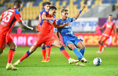 FCSB are cazuri suspecte de coronavirus » Budescu și Șut negativi, dar izolați