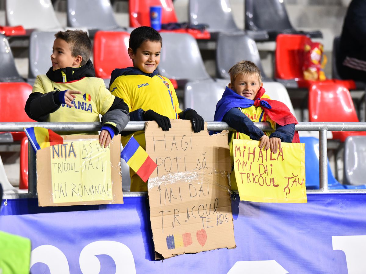 5 antrenori gata să-i ia locul lui Rădoi la naționala României » Pe ce variantă surpriză ar putea merge FRF