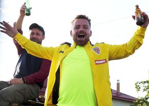 GSP a asistat în weekend la un fotbal „belea, belea, ești criminală, viața mea!” » Caz „Valiza" cu „Ferguson” de Călărași: „Faci ravagii cum făcea cu stângu' Hagi"