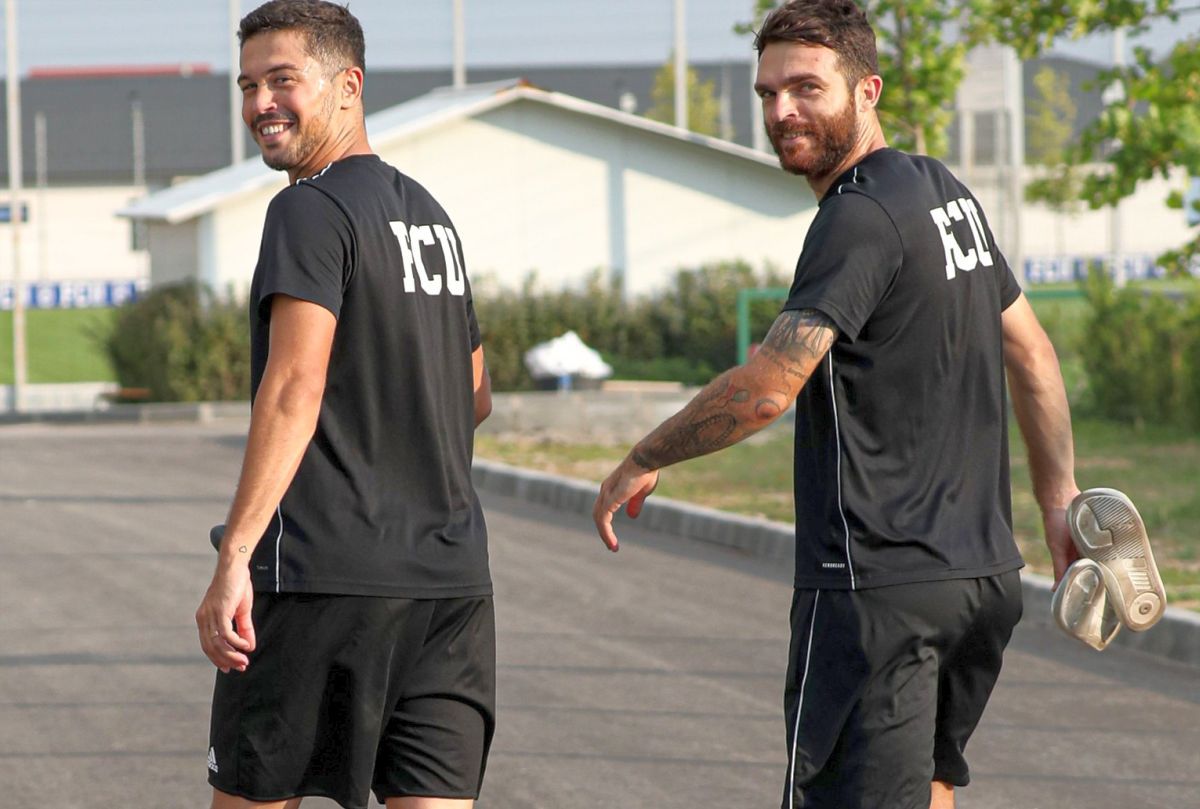 „3 jucători, secundul și Vasilică i-au făcut-o lui Croitoru!” » Acuzații incredibile din vulcanul FCU Craiova + Doi antrenori interziși de galerie: „Ăla ne înjura pe la Severin”