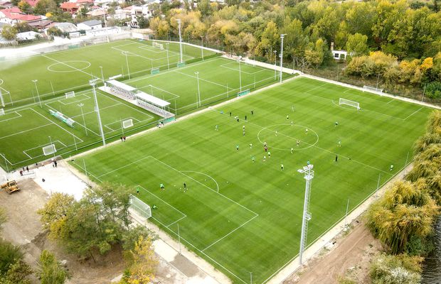 Sunt gata terenurile! Rapid a intrat astăzi în noua bază „Constructorul”, în care Șucu a investit 6 milioane de euro » Vecină cu paragina Pro Rapid