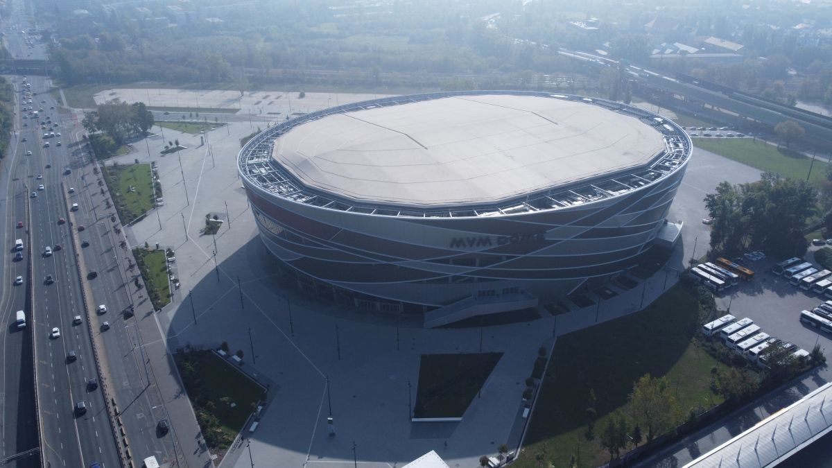 În timp ce Bucureștiul încă tânjește la Polivalentă și patinoar, la Budapesta sunt investiții de aproape un miliard! Ce au surprins reporterii GSP