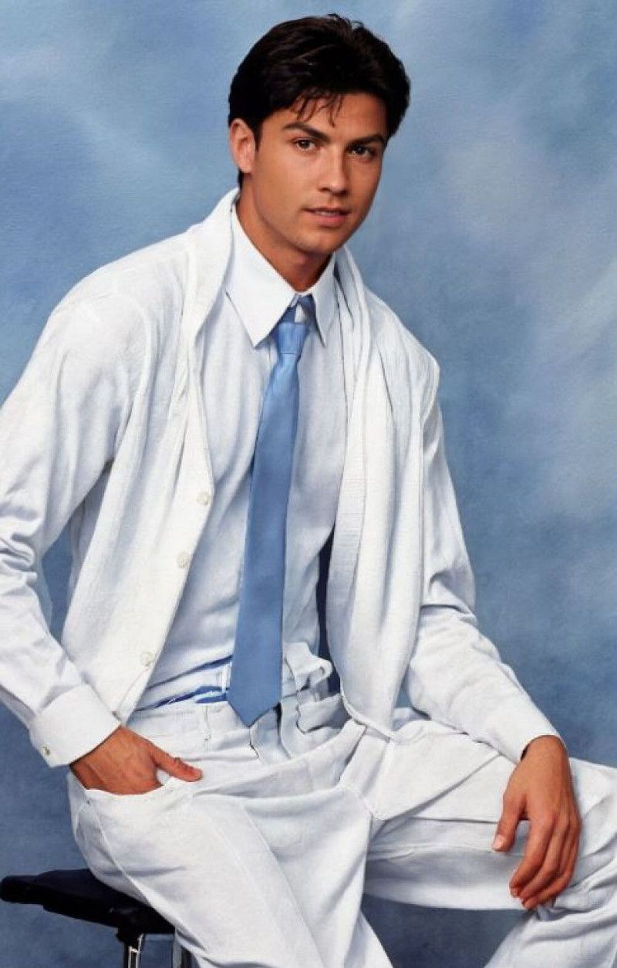 Inteligența Artificială lovește din nou » Messi, Ronaldo, Federer și Nadal, „transportați” în anii '90 + Cum arată retro-Dinamo