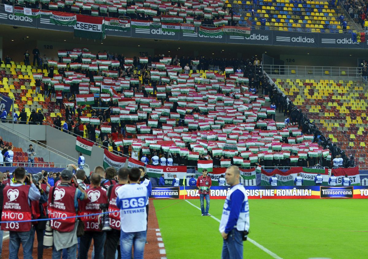 Telescopice peste față, bastoane, cagule, torțe și pumni » 9 ani de cel mai VIOLENT meci găzduit vreodată în România