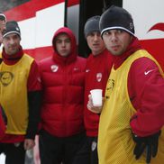 „Moartea căprioarei”, cu Țălnar la munte. Cristian Daminuță, în dreapta, într-un cantonament montan cu Dinamo. / foto: GSP