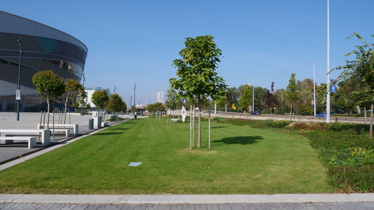 În timp ce Bucureștiul încă tânjește la Polivalentă și patinoar, la Budapesta sunt investiții de aproape un miliard! Ce au surprins reporterii GSP