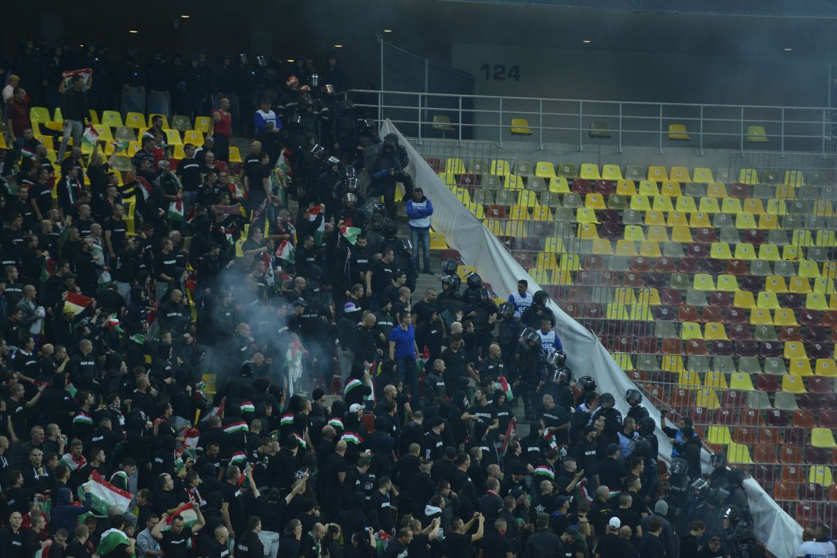 Telescopice peste față, bastoane, cagule, torțe și pumni » 9 ani de cel mai VIOLENT meci găzduit vreodată în România