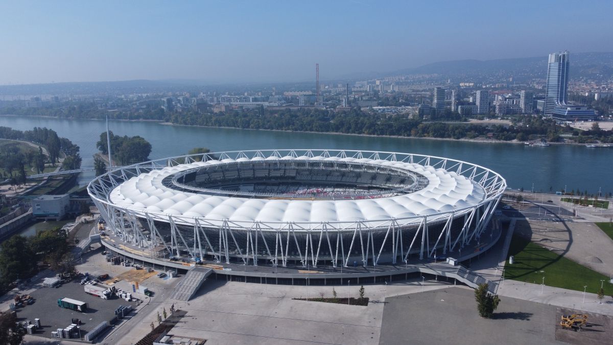 FOTO Stadionul din Budapesta