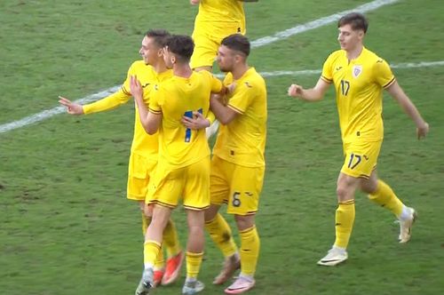 Louis Munteanu a înscris 3 goluri în Muntenegru U21 - România U21