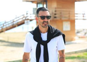 L-a pulverizat pe Charalambous, după ce i-a auzit reacția din conferință: „Zici că-i Popeye Marinarul! Domnu', vii și ne vinzi ouă fără gălbenuș?”