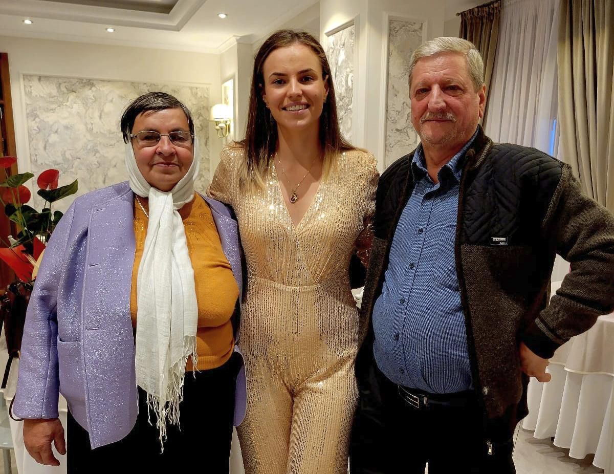 Magdalena Rusu, campioană olimpică la Paris, dezvăluiri cutremurătoare „La feminin”: „O sfătuiau pe mama să facă avort! A zis că mai bine să moară ea la naștere și să trăiesc eu” + „Antrenoarele se spălau la lighean”