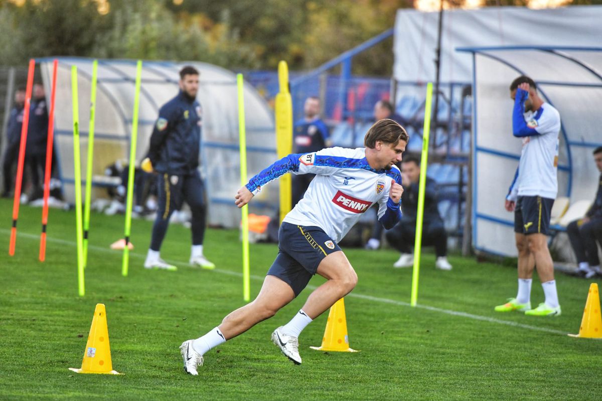 Surprize mari! Mircea Lucescu a anunțat lotul pentru România - Austria » 6 jucători sunt OUT